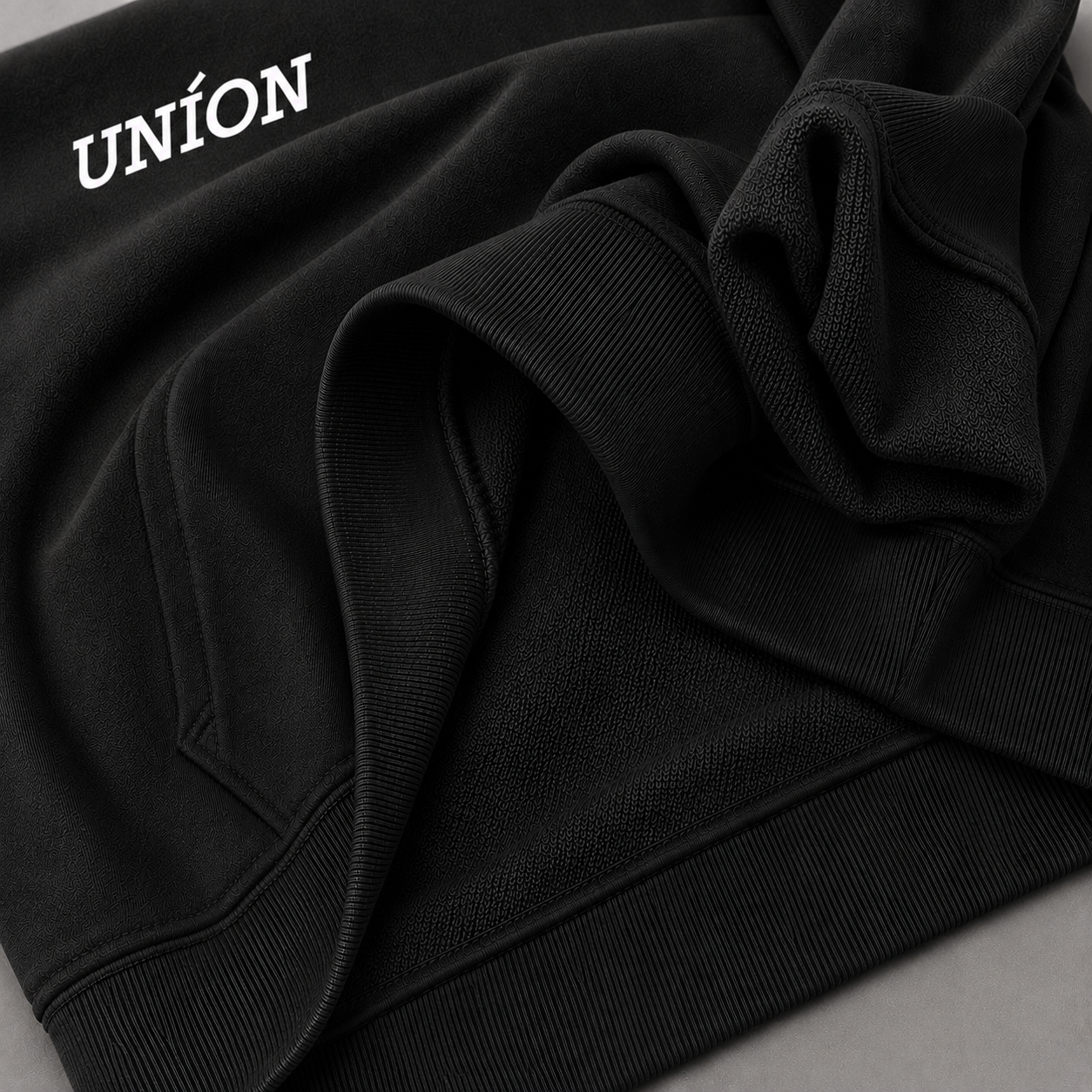 BLACK CORE HOODIE